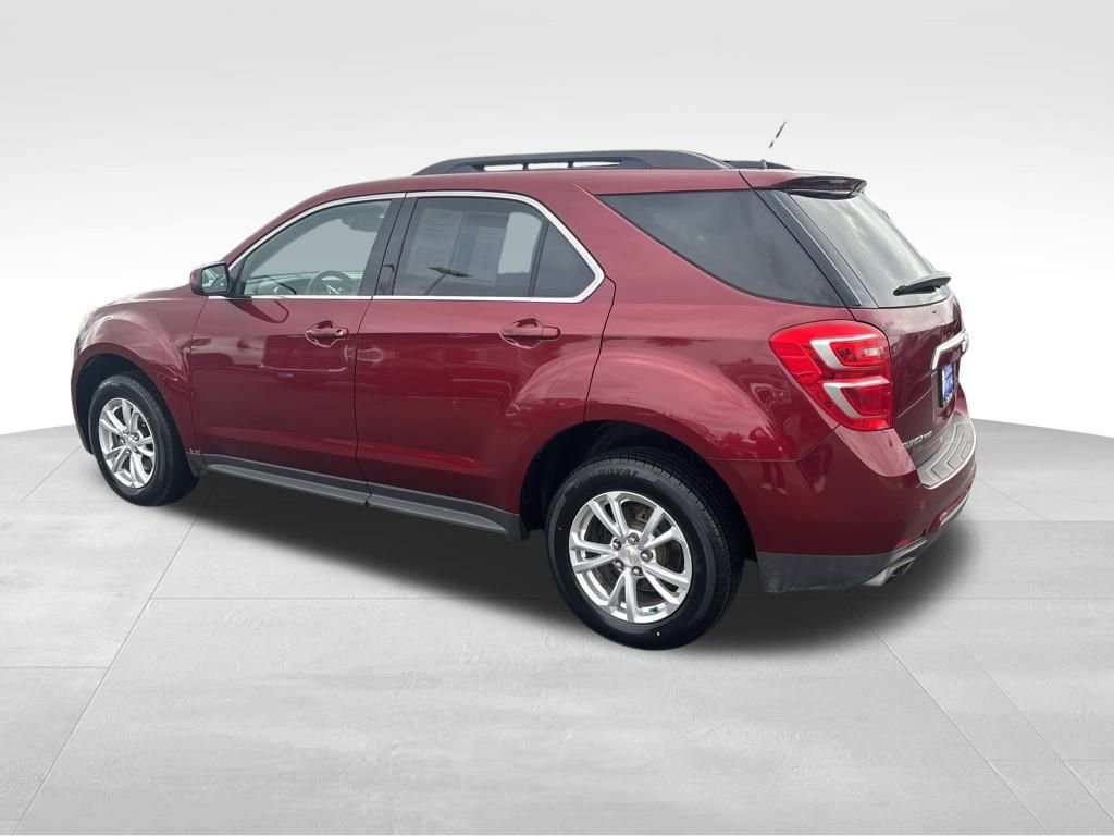 2017 Chevrolet Equinox LT photo 3