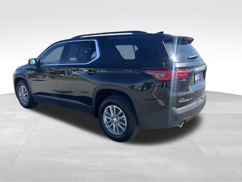 Used 2023 Chevrolet Traverse LT Cloth SUV