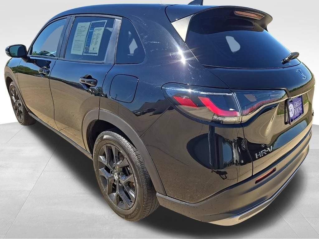 Used 2025 Honda HR-V Sport
