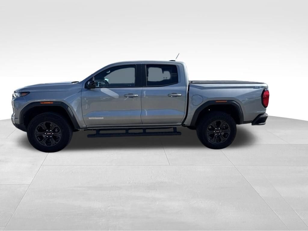 Used 2024 GMC Canyon Elevation Truck