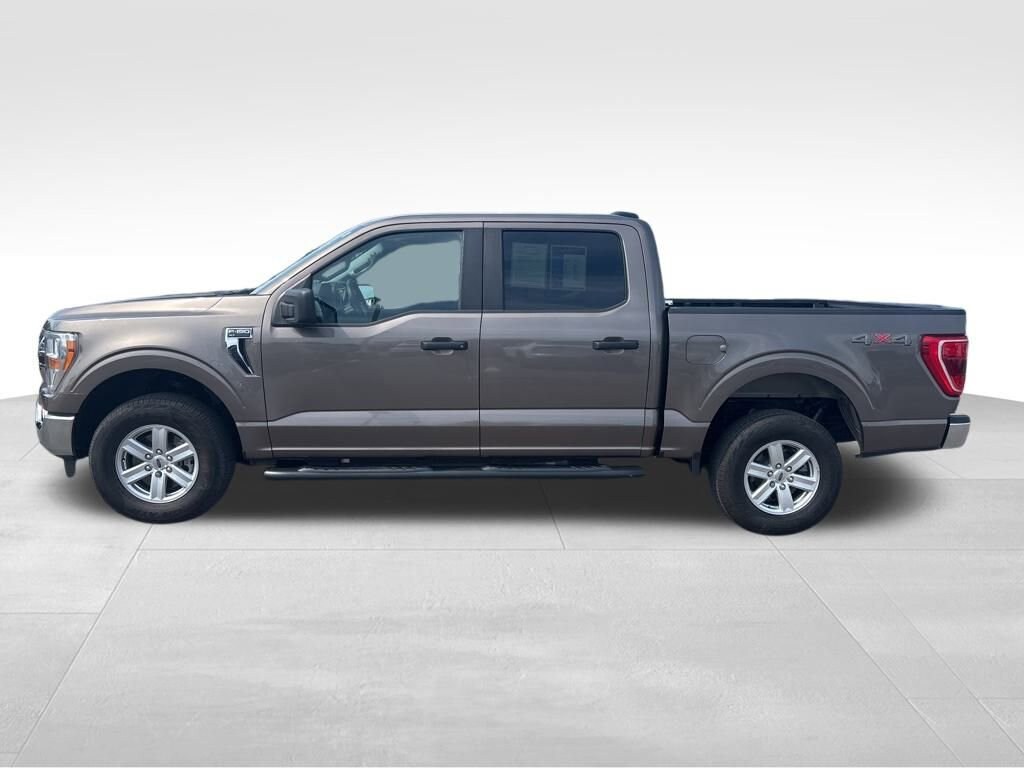 2022 Ford F-150 XLT photo 2