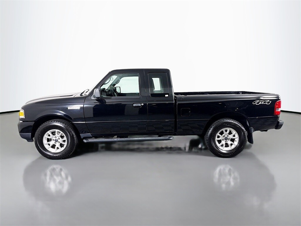 2011 Ford Ranger XLT photo 4