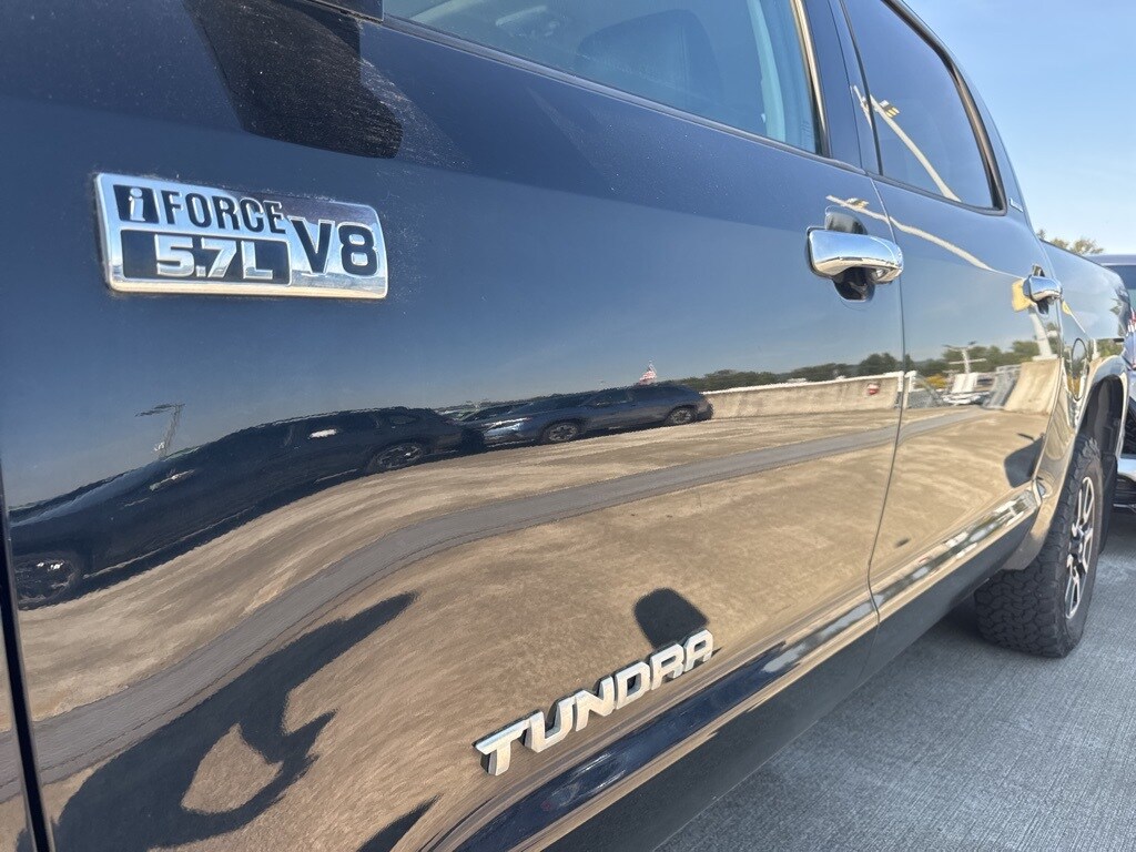 2014 Toyota Tundra Limited CrewMax photo 3
