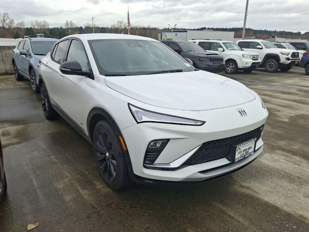 Used 2025 Buick Envista Sport Touring SUV