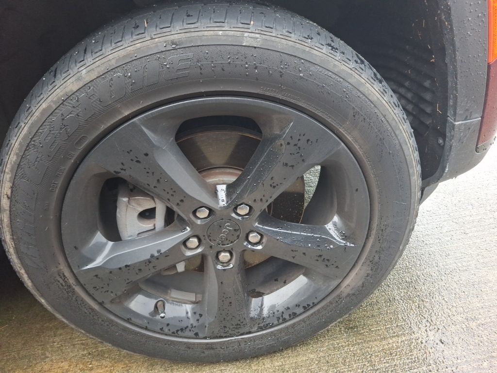 2022 Jeep Grand Cherokee Altitude photo 3