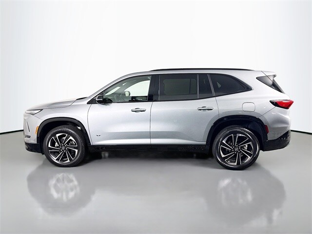 2025 Buick Enclave Sport Touring photo 4