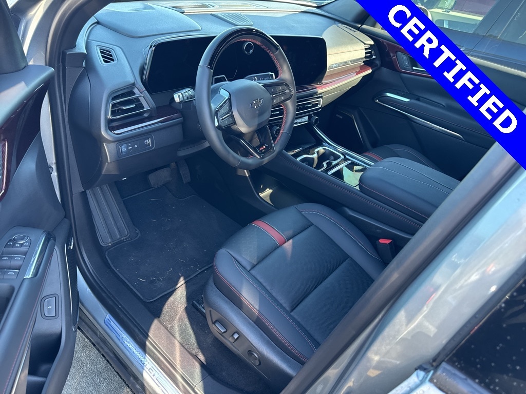 2025 Chevrolet Traverse RS photo 4