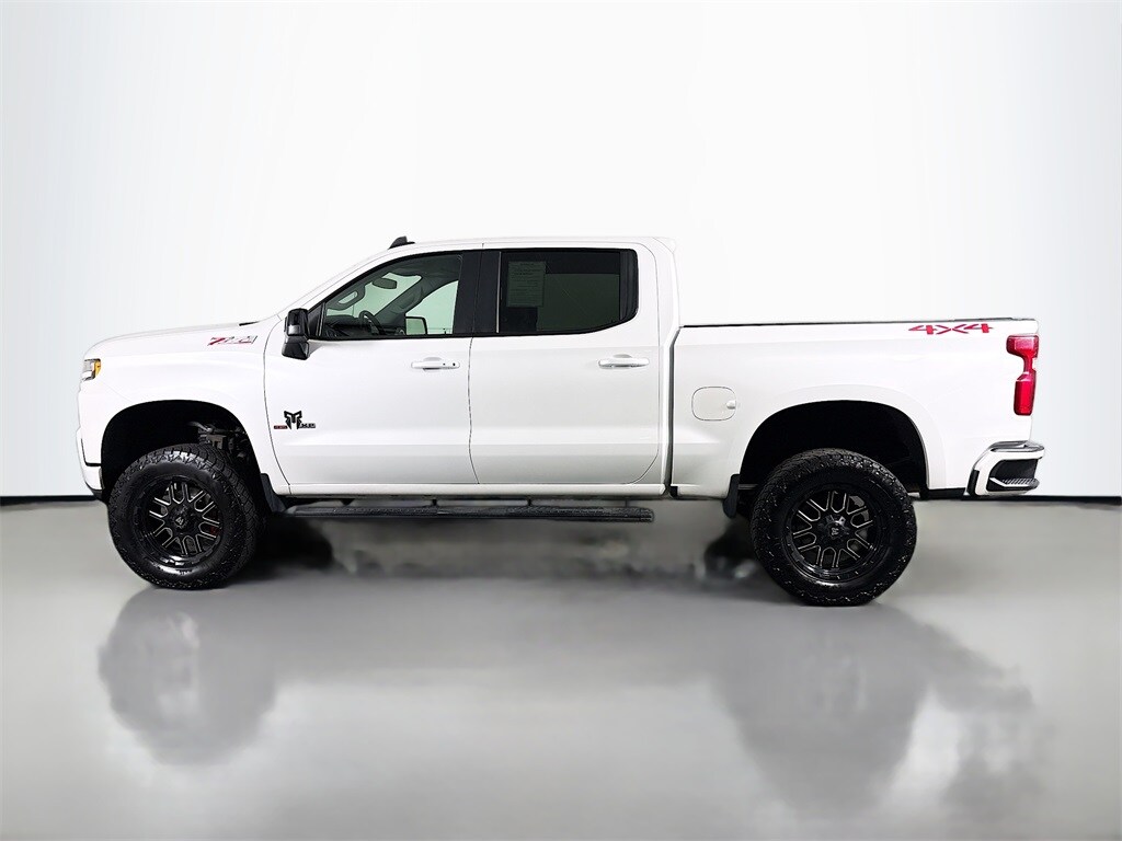 2020 Chevrolet Silverado 1500 RST photo 3