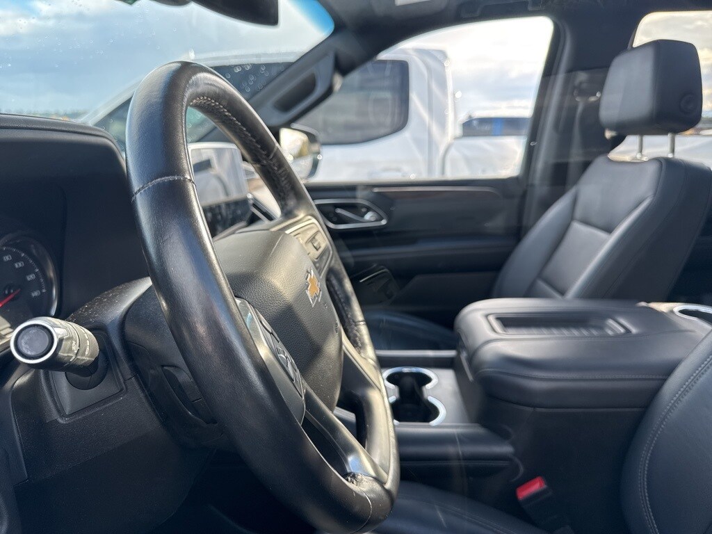 2021 Chevrolet Tahoe LT photo 3