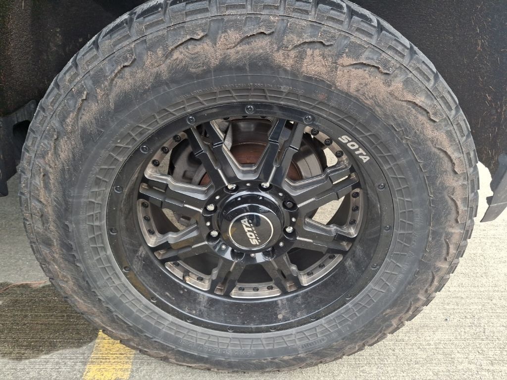 Used 2021 GMC Sierra 2500 HD AT4 Truck Crew Cab