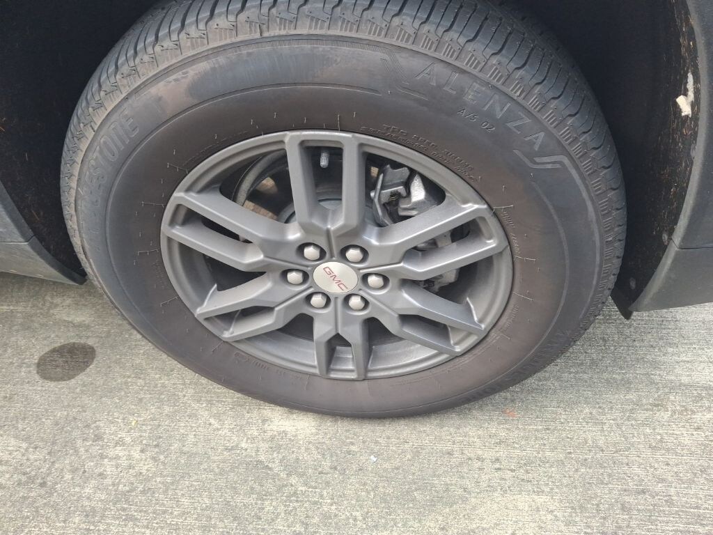 Used 2026 GMC Acadia Elevation SUV