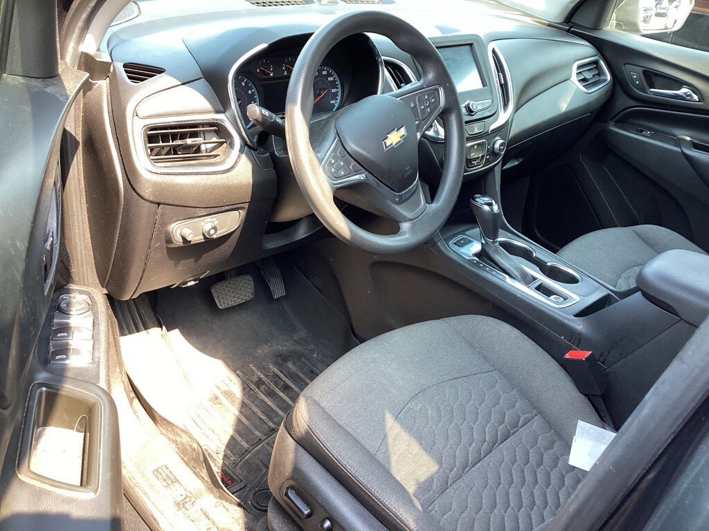 2018 Chevrolet Equinox LT photo 4