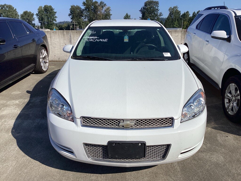 2013 Chevrolet Impala Fleet photo 2