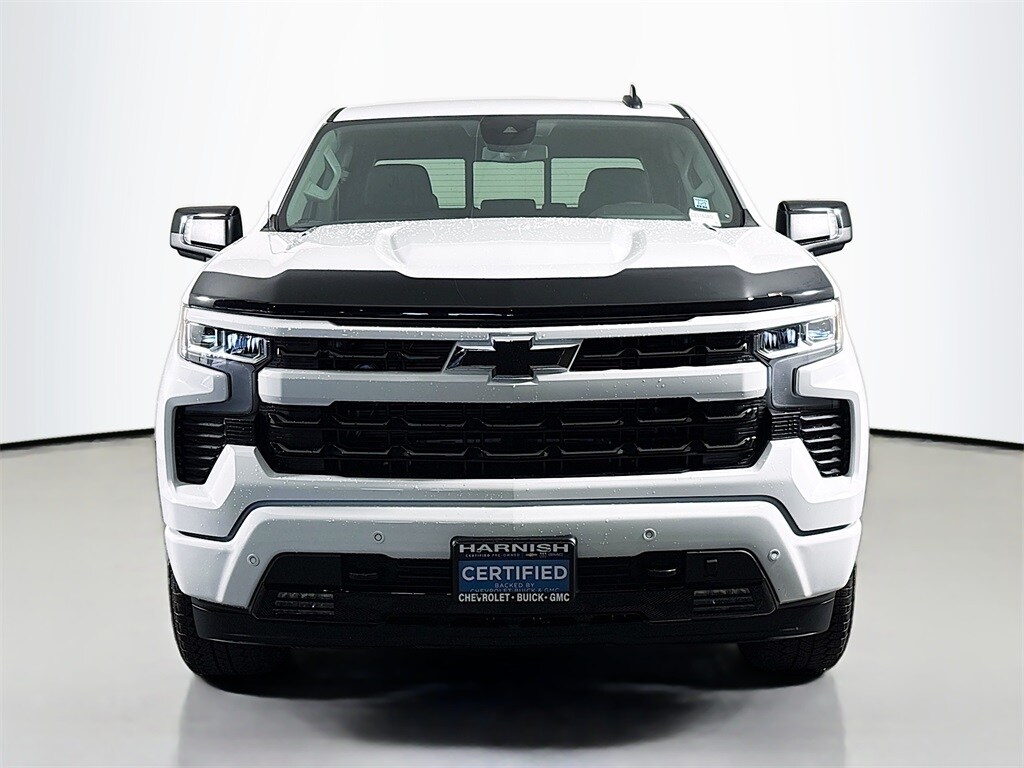 2024 Chevrolet Silverado 1500 RST photo 2