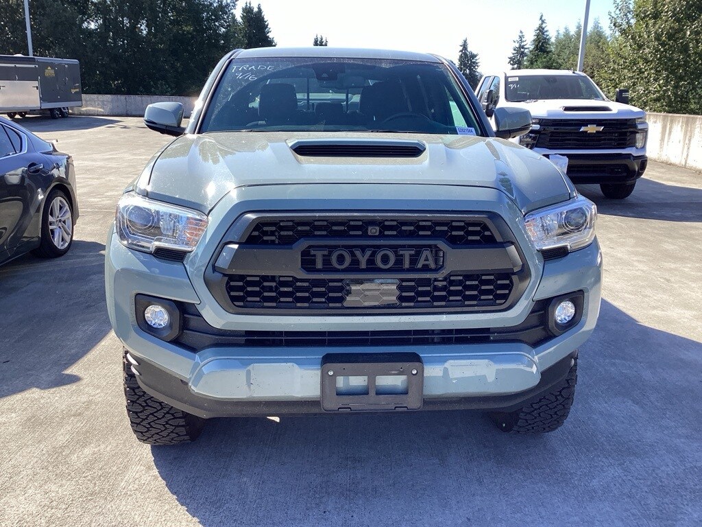 2023 Toyota Tacoma SR 4x4 photo 2