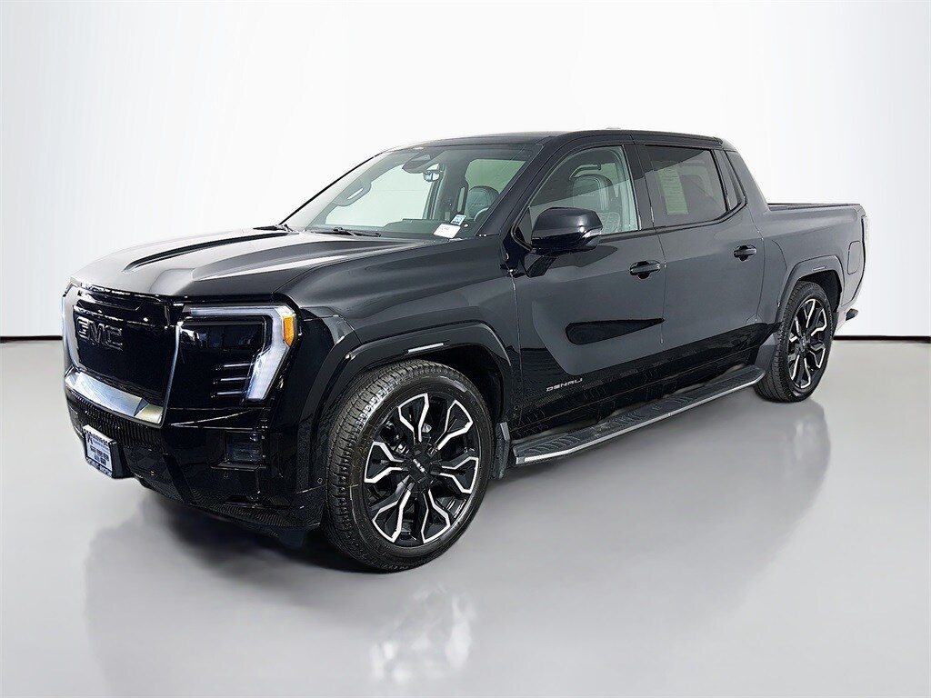 2025 Gmc Sierra EV Denali photo 3