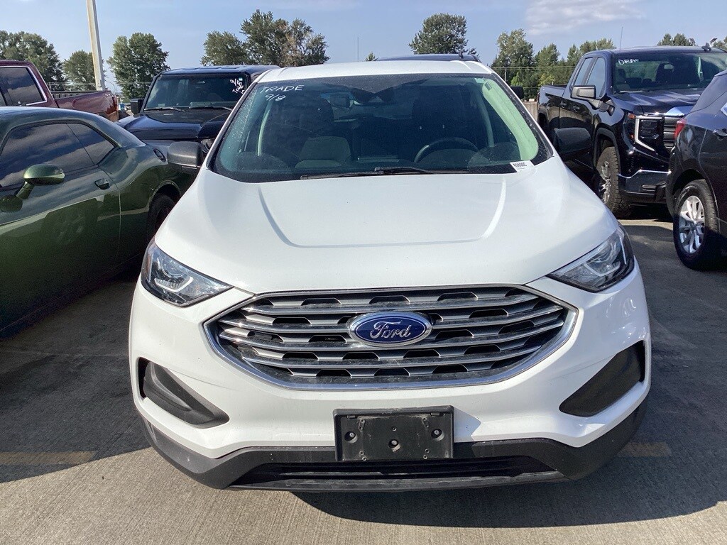 2022 Ford Edge SE photo 2