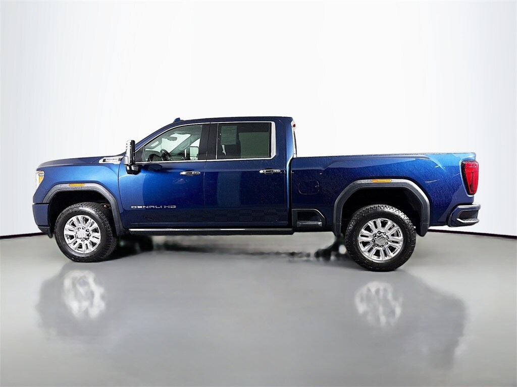 2022 Gmc Sierra 3500 HD Denali photo 2