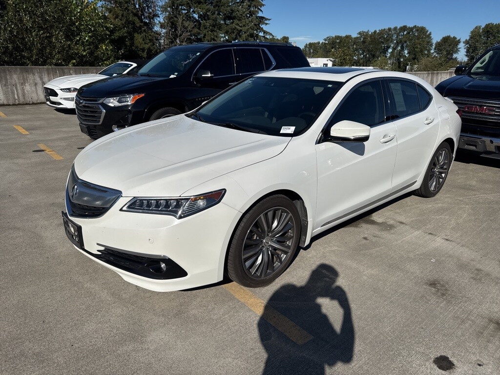 2017 Acura TLX SH-AWD Advance photo 3