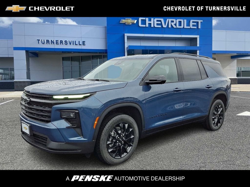 New 2026 Chevrolet Traverse LT SUV