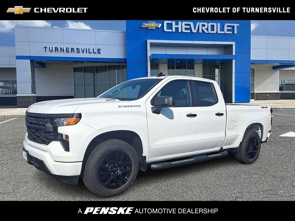 Used 2025 Chevrolet Silverado 1500 Custom Truck Double Cab