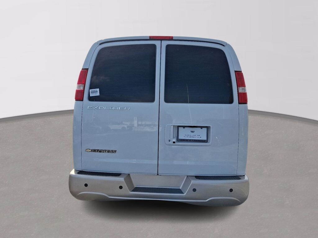 Used 2018 Chevrolet Express 2500 Work Van Van Cargo Van