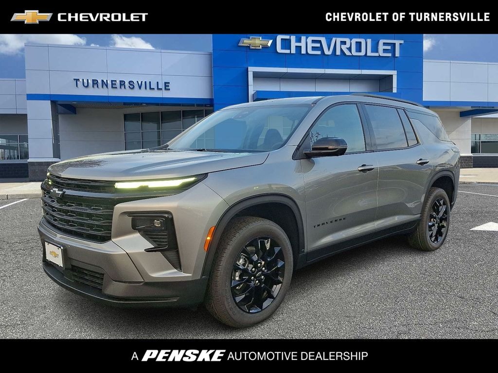New 2026 Chevrolet Traverse LT SUV