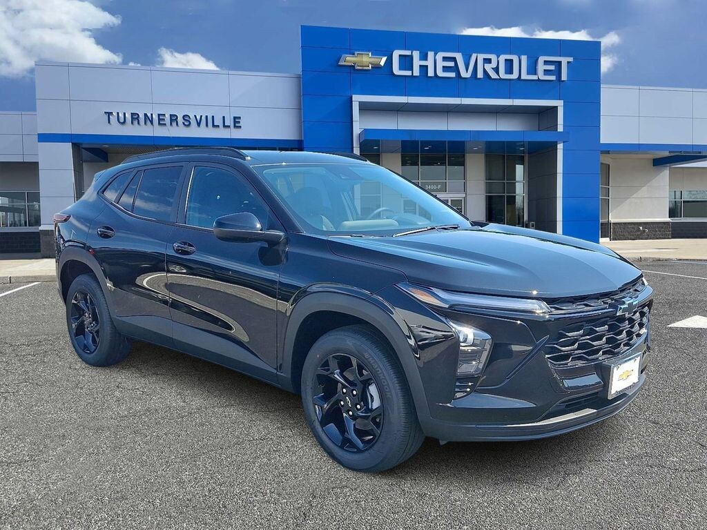 New 2026 Chevrolet Trax LT SUV