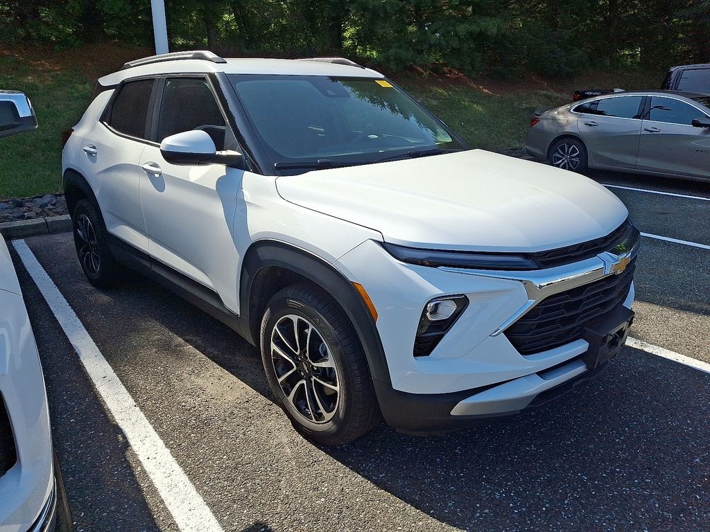 Certified 2025 Chevrolet Trailblazer LT SUV