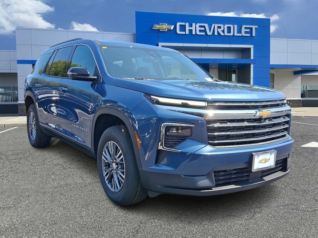 New 2026 Chevrolet Traverse LT SUV