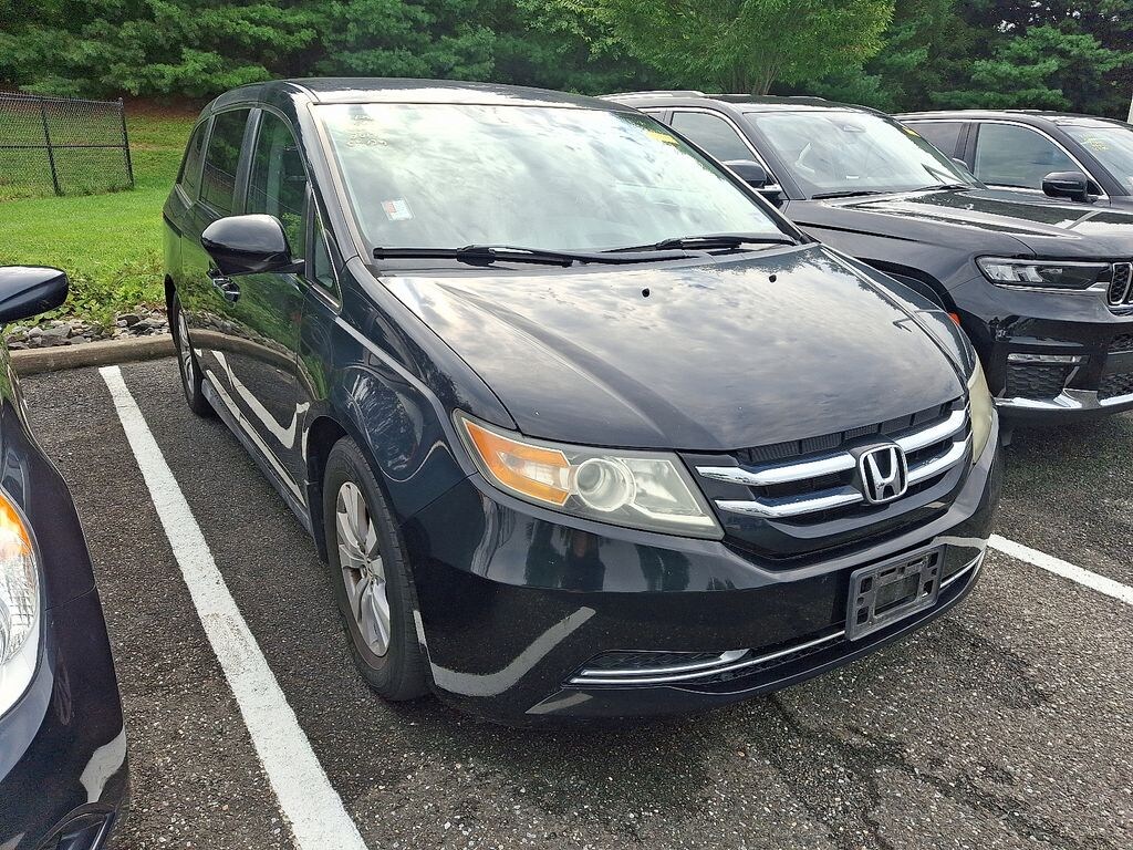 Used 2017 Honda Odyssey SE Van