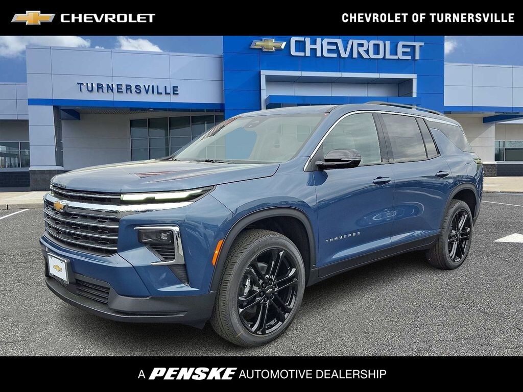 New 2026 Chevrolet Traverse LT SUV