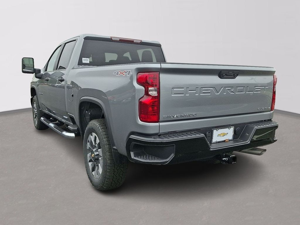 New 2026 Chevrolet Silverado 2500 HD Custom Truck Crew Cab