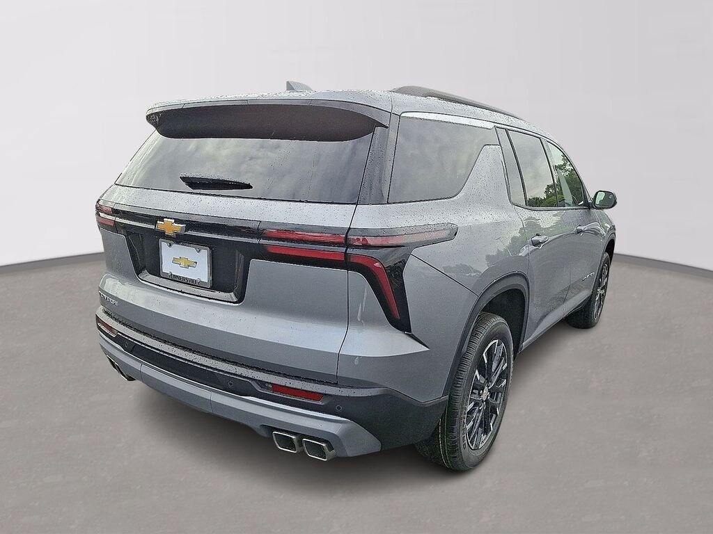 New 2026 Chevrolet Traverse LT SUV