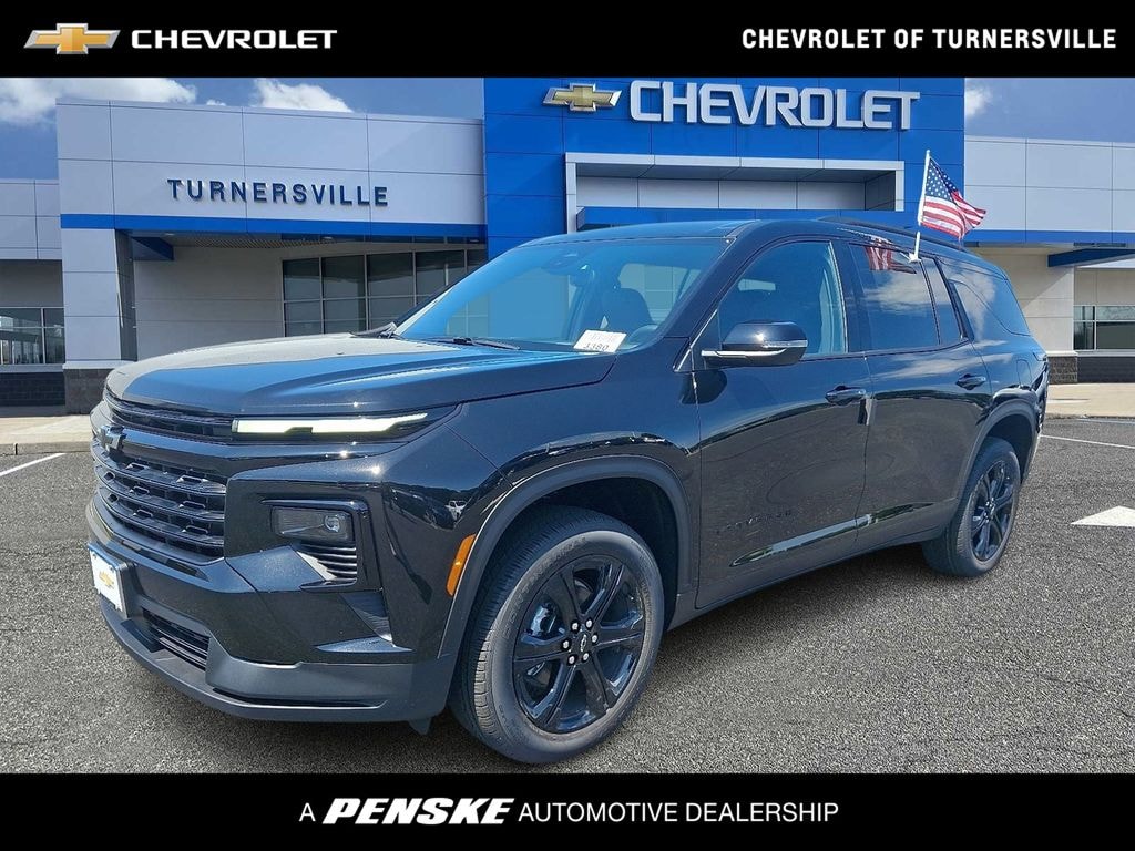 New 2027 Chevrolet Traverse LT SUV
