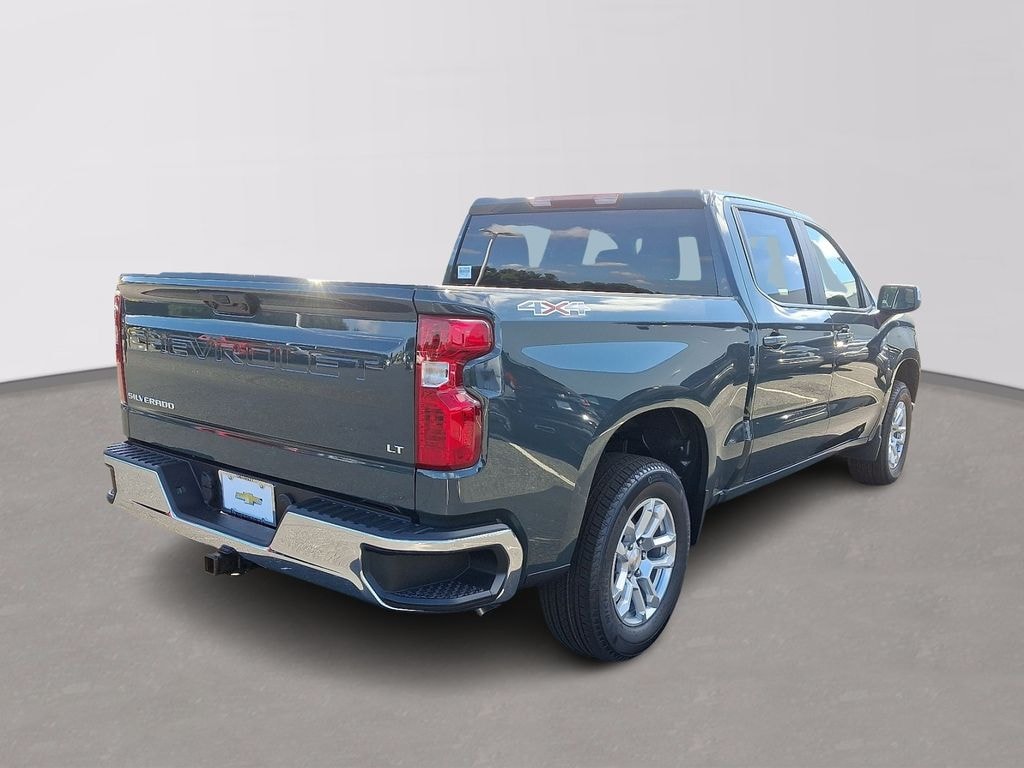 New 2026 Chevrolet Silverado 1500 LT Truck Crew Cab