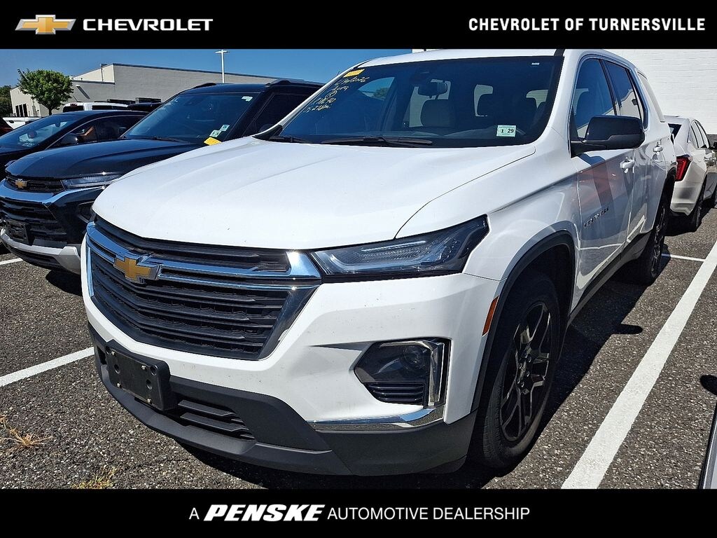 Used 2023 Chevrolet Traverse LS w/1LS SUV