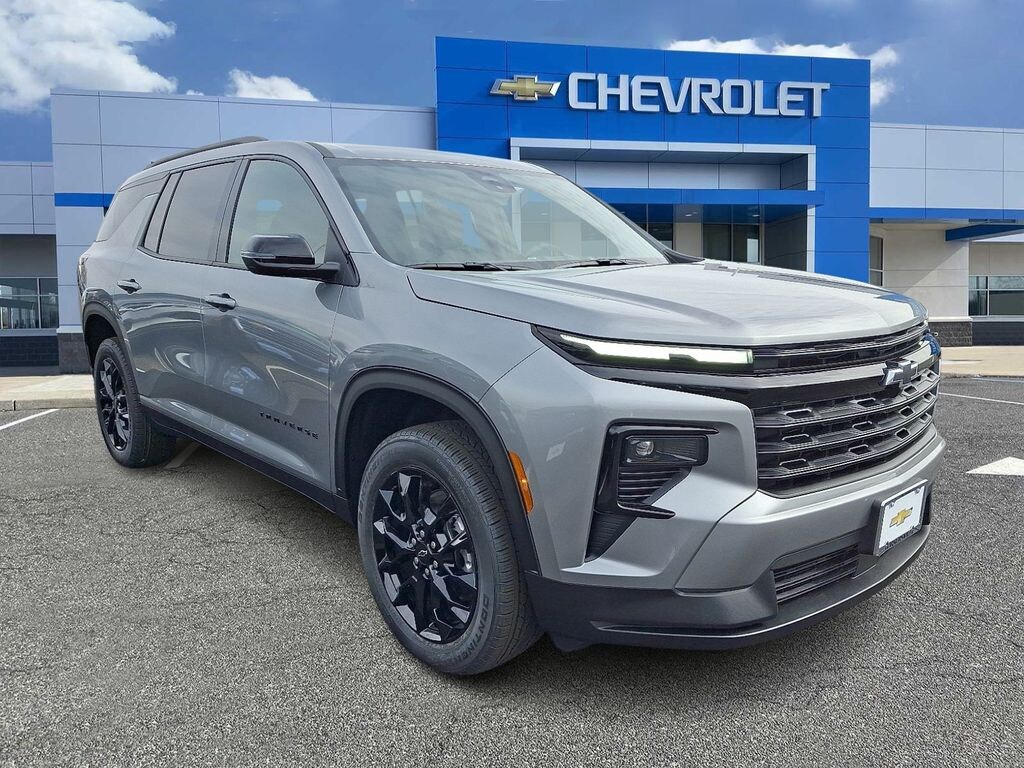 New 2026 Chevrolet Traverse LT SUV