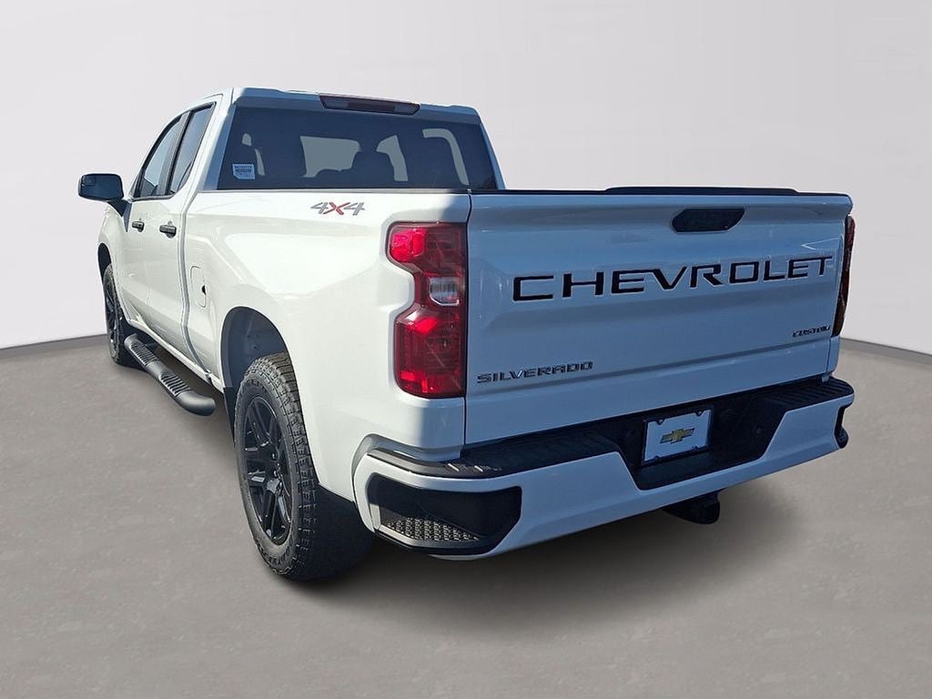 Used 2025 Chevrolet Silverado 1500 Custom Truck Double Cab