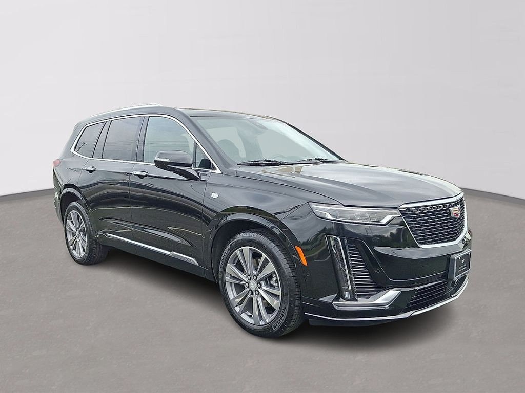 Used 2025 CADILLAC XT6 Premium Luxury SUV