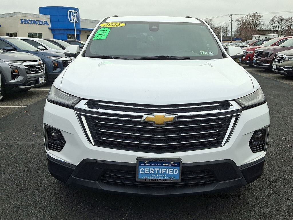 Certified 2023 Chevrolet Traverse LT Cloth w/1LT SUV