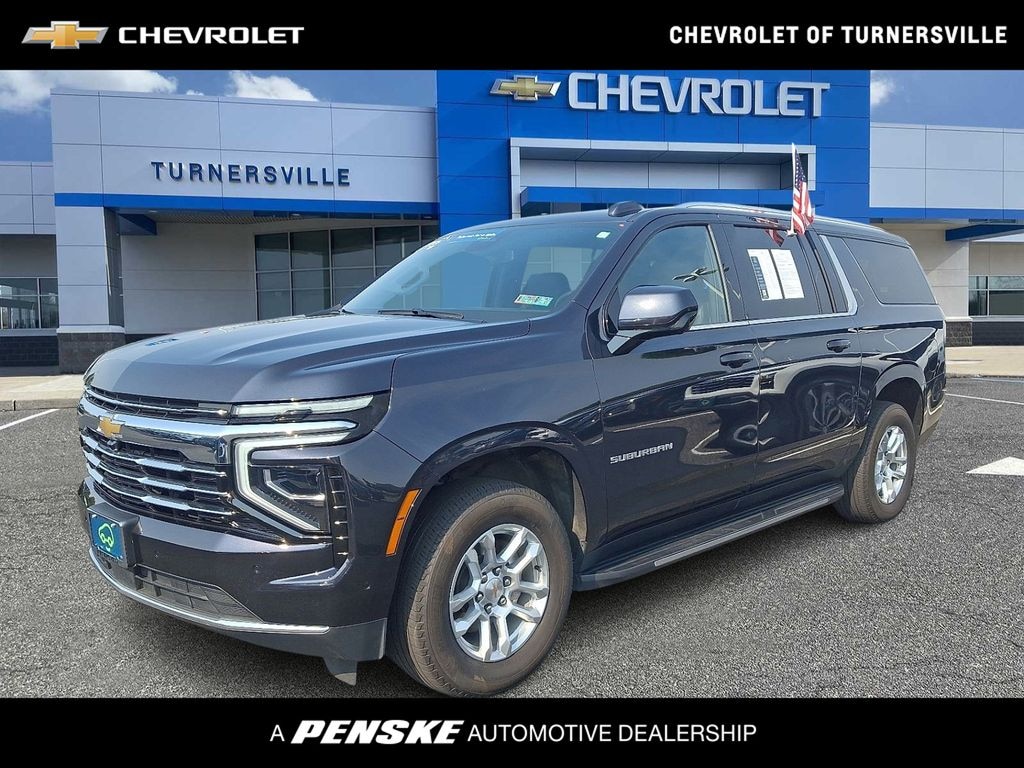 Certified 2025 Chevrolet Suburban LT SUV