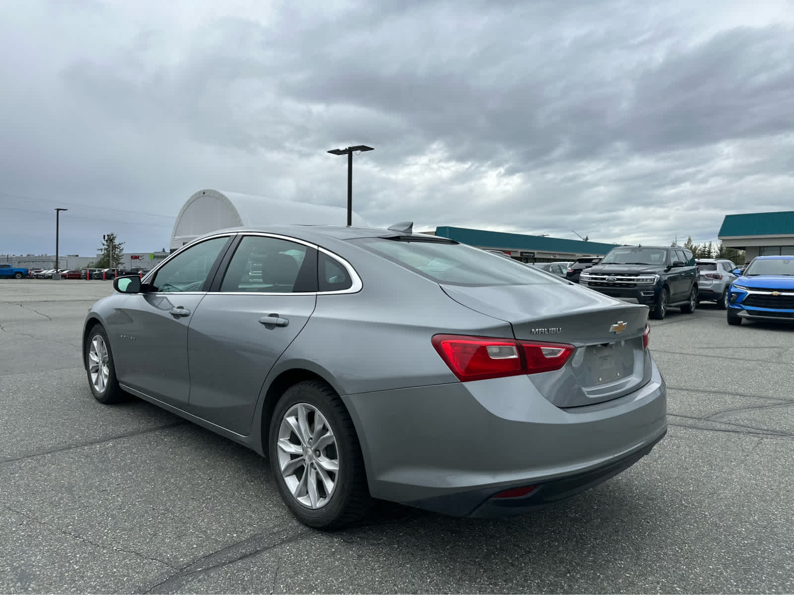 Thumbnail: 2023 Chevrolet Malibu - 5