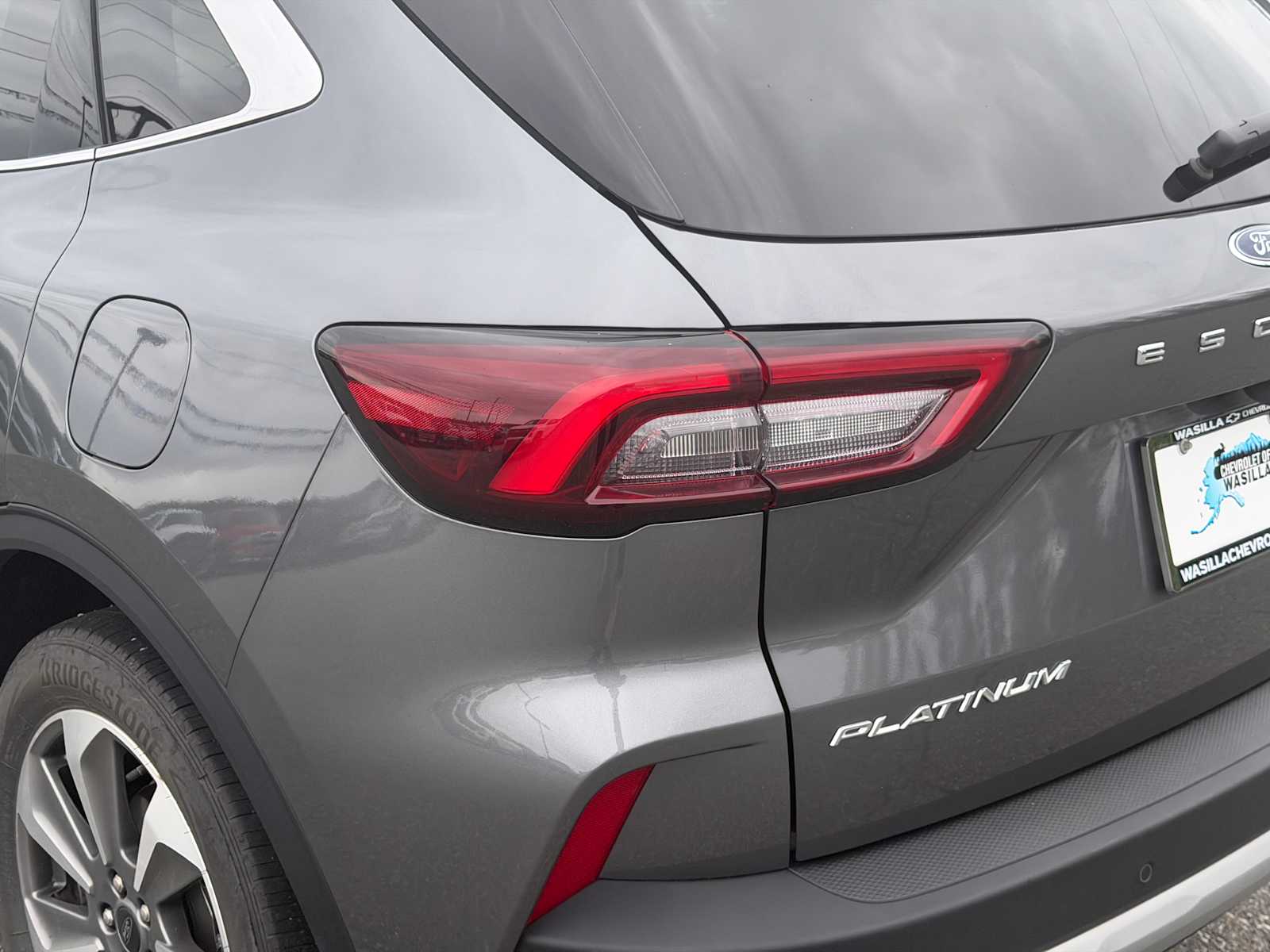 2025 Ford Escape Platinum - Photo 16