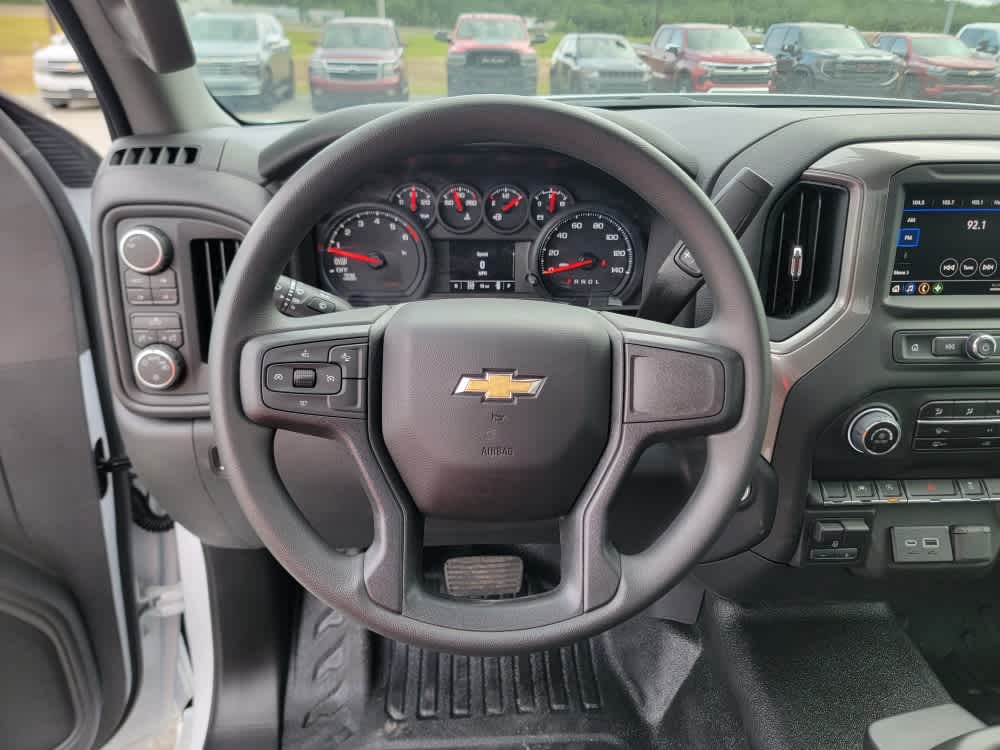 Thumbnail: 2025 Chevrolet Silverado 1500 - 13