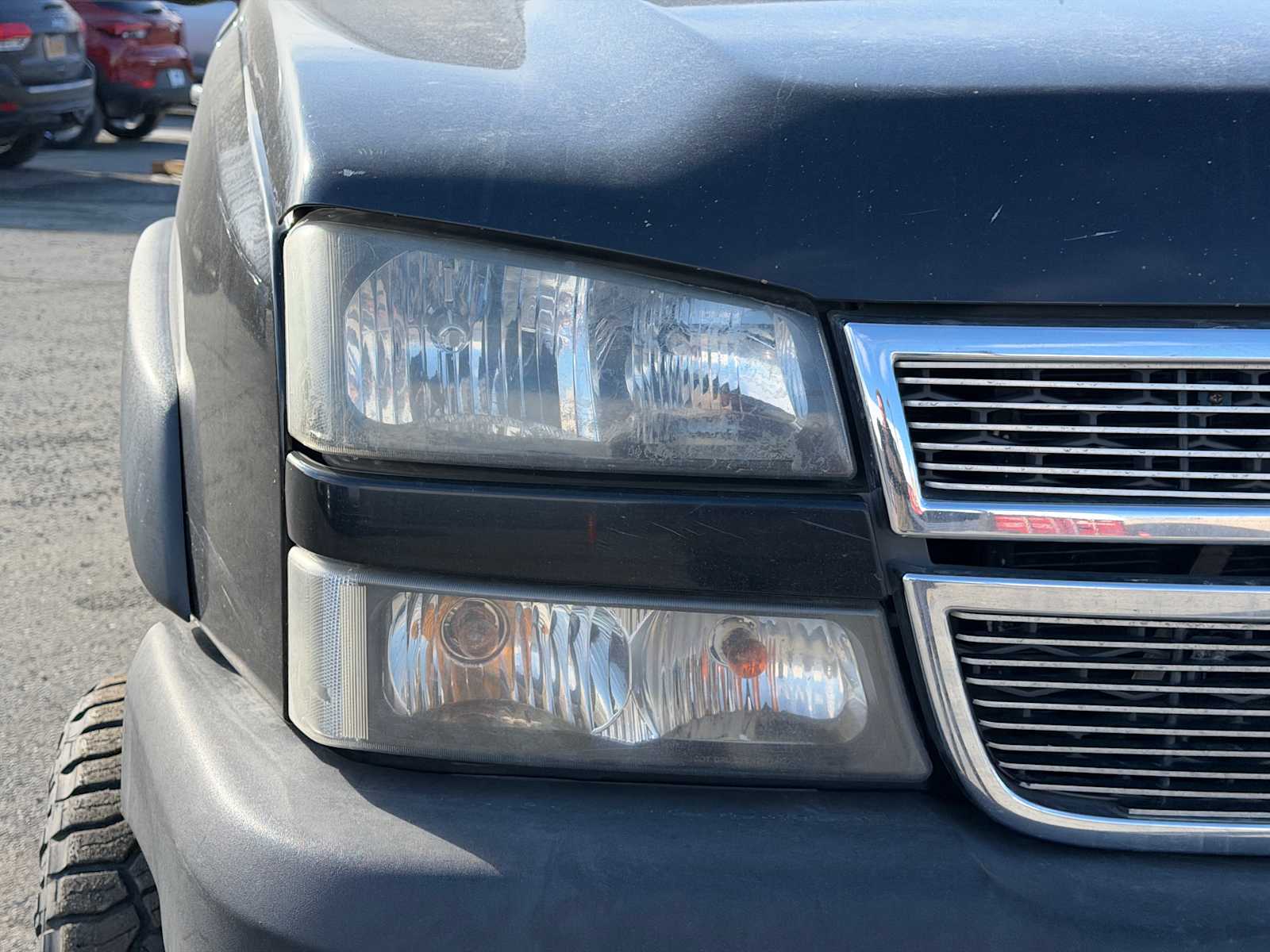 Thumbnail: 2005 Chevrolet Silverado 2500 - 15