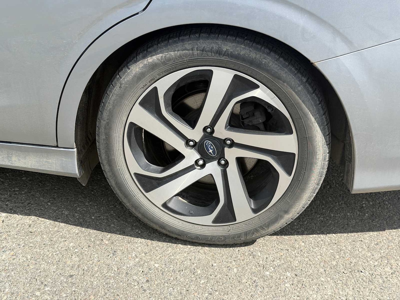 2022 Subaru Legacy Limited - Image 11