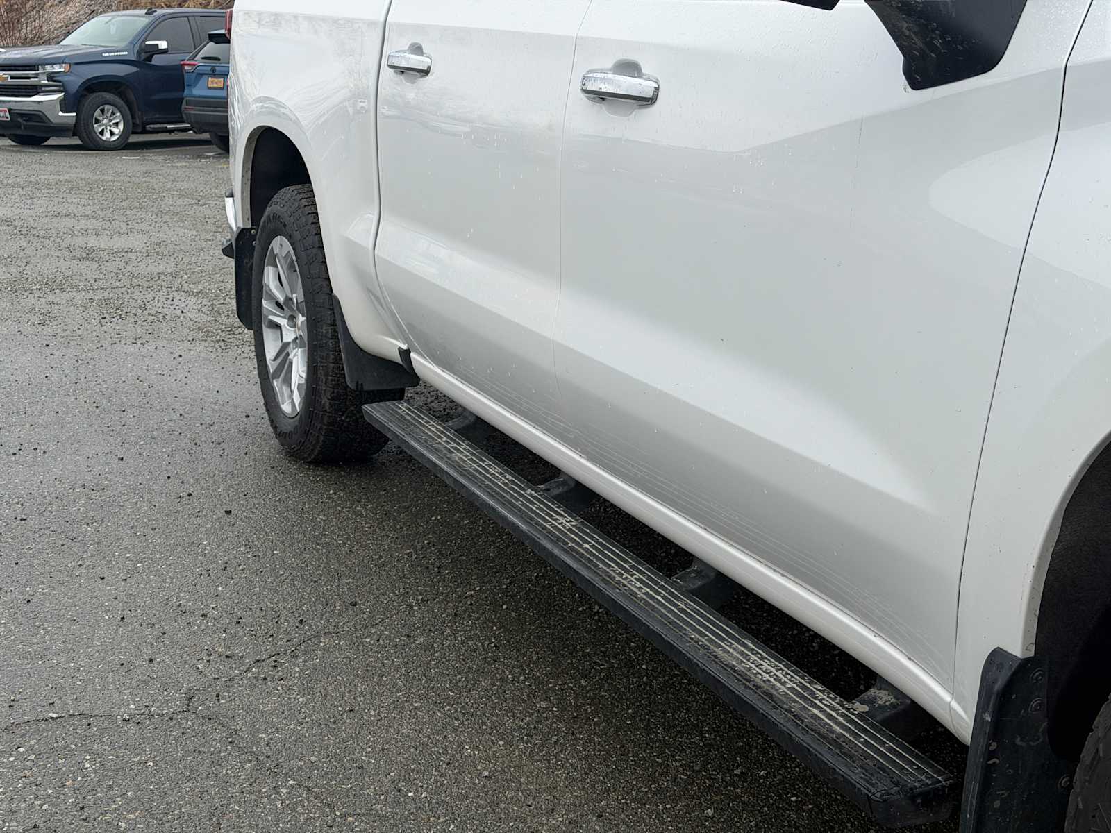 Thumbnail: 2025 Chevrolet Silverado 1500 - 19