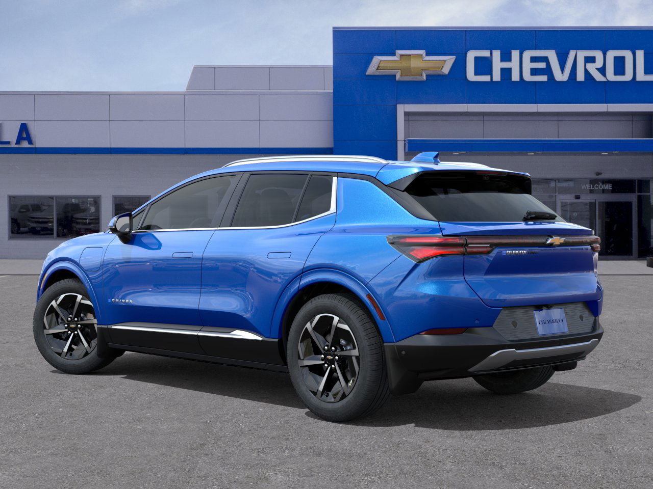 2025 Chevrolet Equinox EV 1LT photo 2