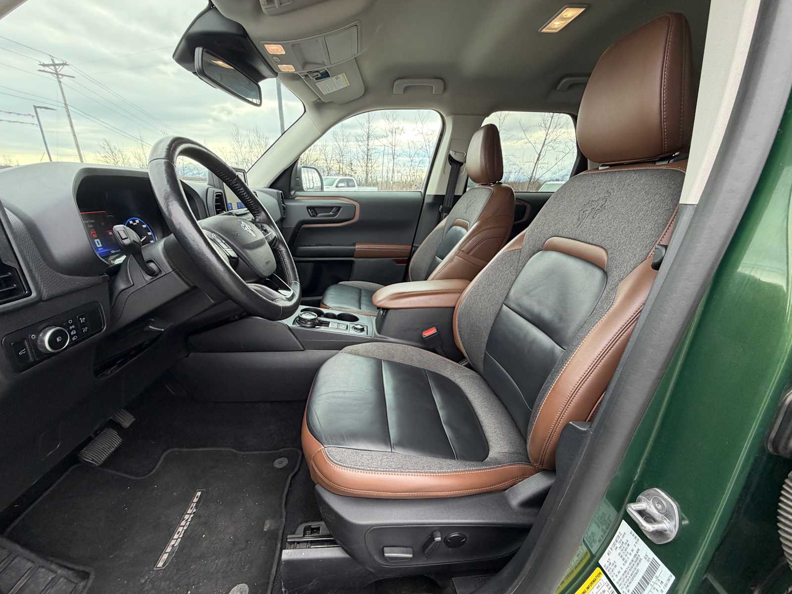 Thumbnail: 2023 Ford Bronco Sport - 6